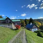 Hygge Bratrouchov Lejlighed